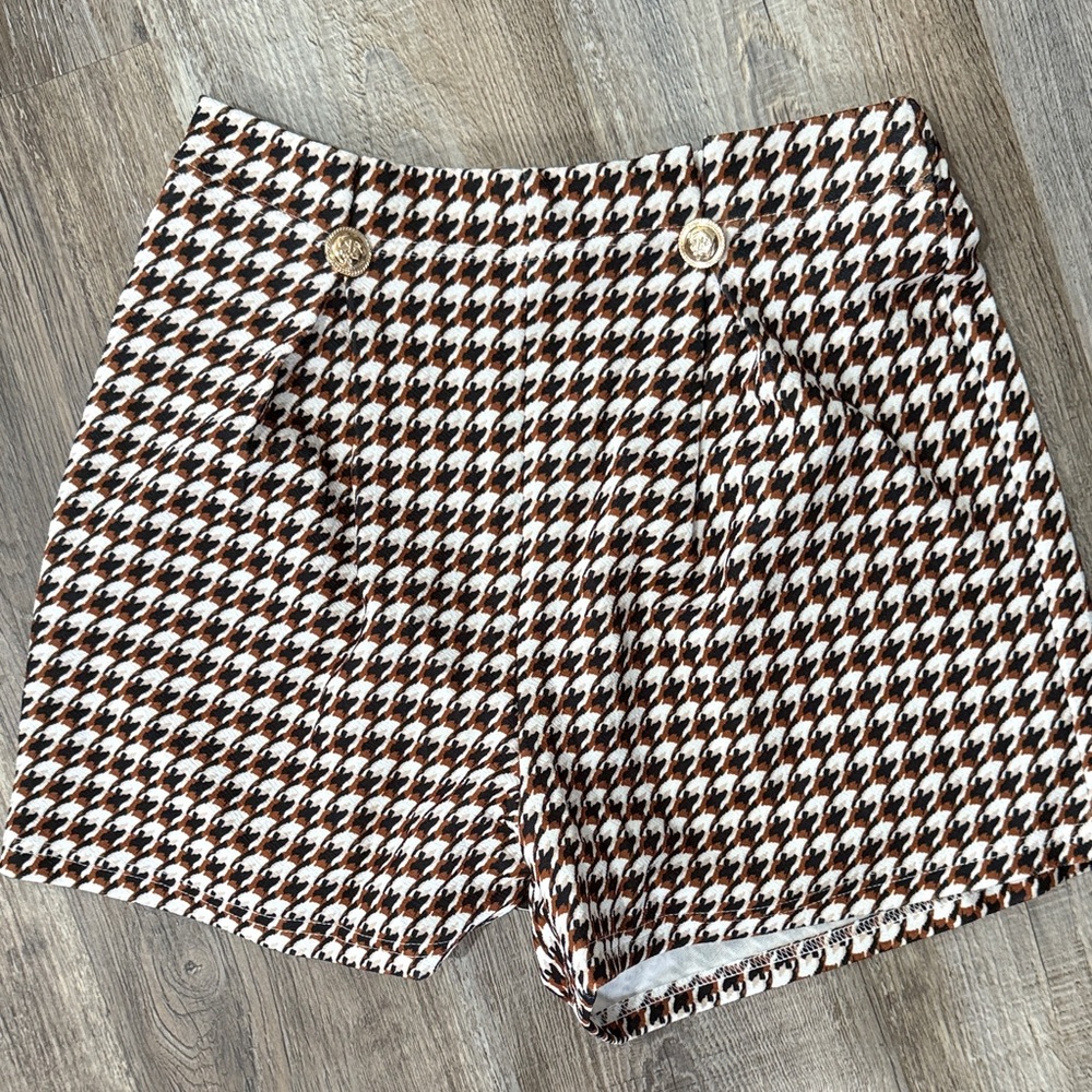 RIHOAS Black and White Houndstooth High Waist Shorts